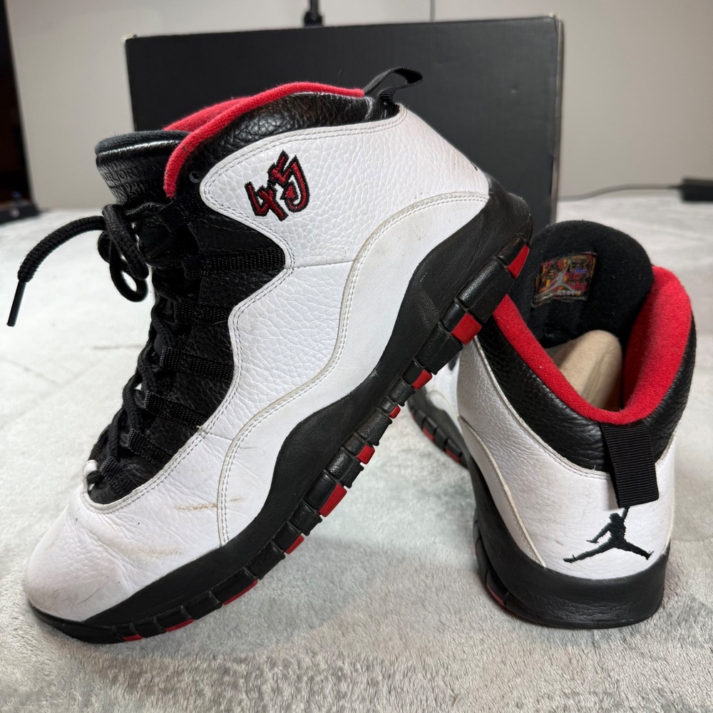 Jordan Air Jordan 10 Retro Mens 12 White Leather Chicago 310805-102 45 Sneakers